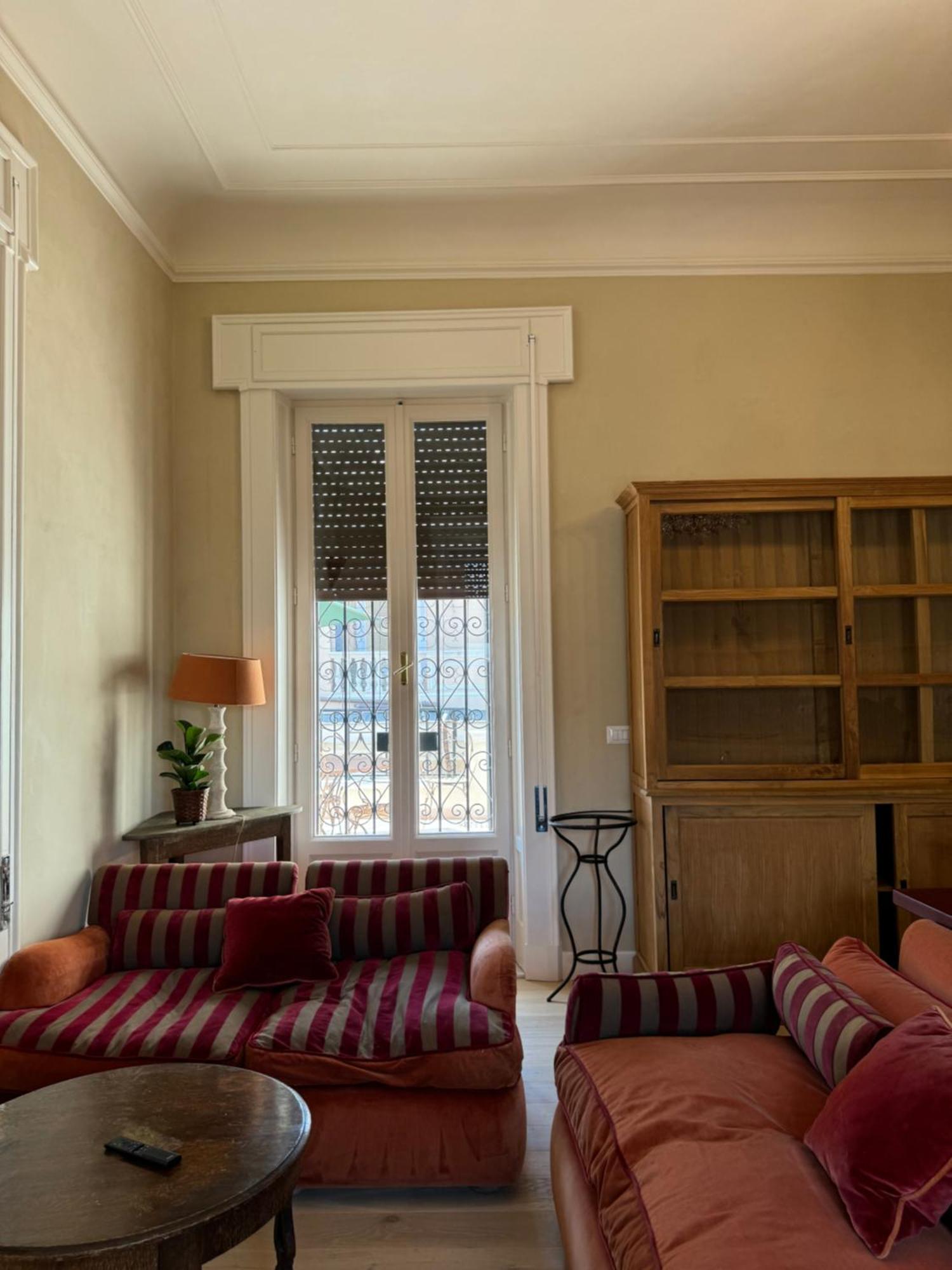 Elegante Con Terrazzo Appartamento