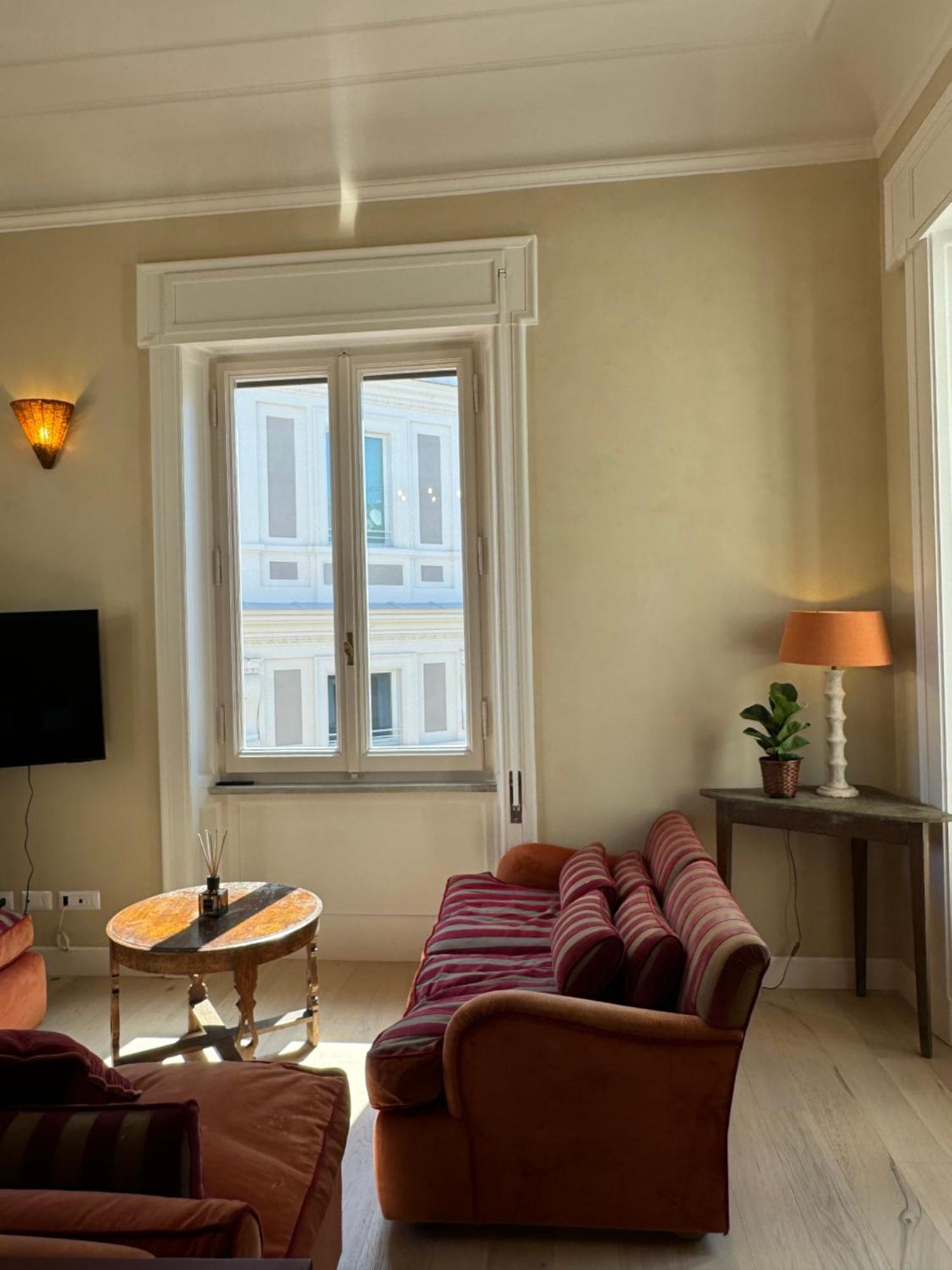 Elegante Con Terrazzo Appartamento