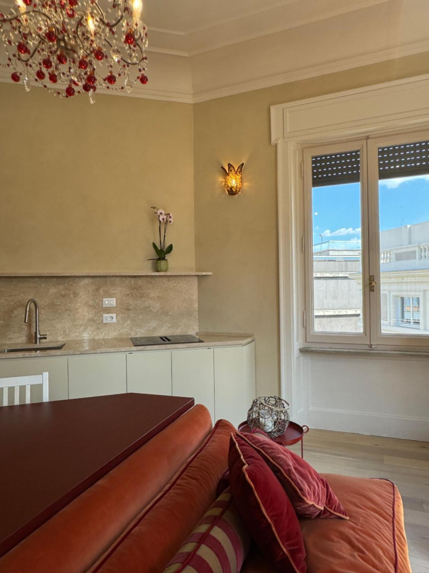 Elegante Con Terrazzo * Roma