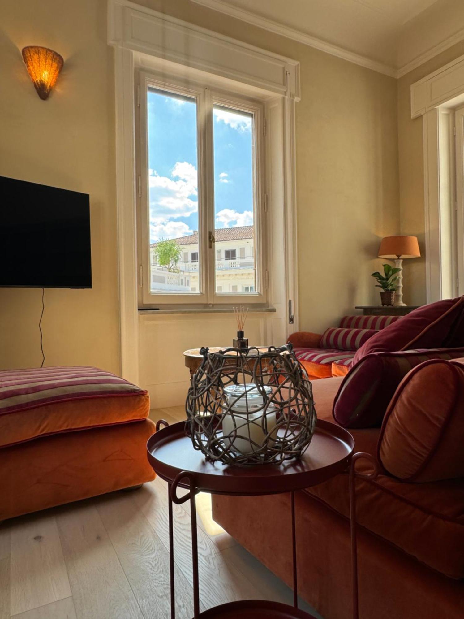 Appartamento Elegante Con Terrazzo Roma